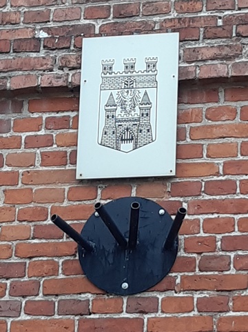 Stadtwappen am alten Feuerwehrhaus