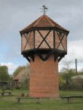 Taubenturm mit Redern-Museum