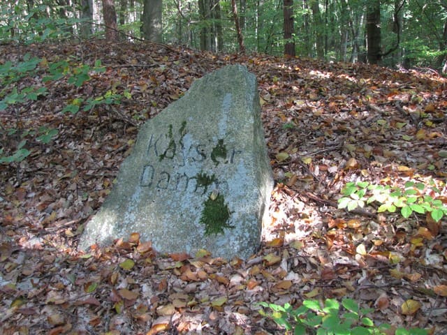 Am historischen Kayser-Damm