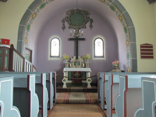 Autobahnkirche, Innenansicht