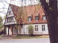 Ehemaliges Gemeindehaus und Schule Ehemaliges Gemeindehaus und Schule