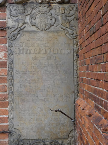 St. Marien-Andreas-Kirche, Sandsteinepitaph