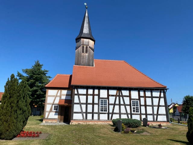 Kirche Chossewitz<BR />Foto von Ulrich Gießmann