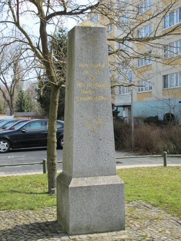 Gedenksäule Alte Poststraße