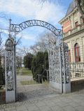 Eingang zum Rathaus-Park