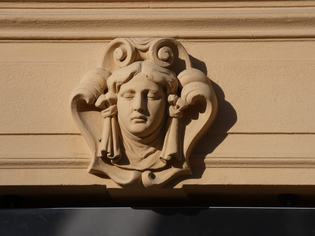 Schloss Altranft, Bauschmuck
