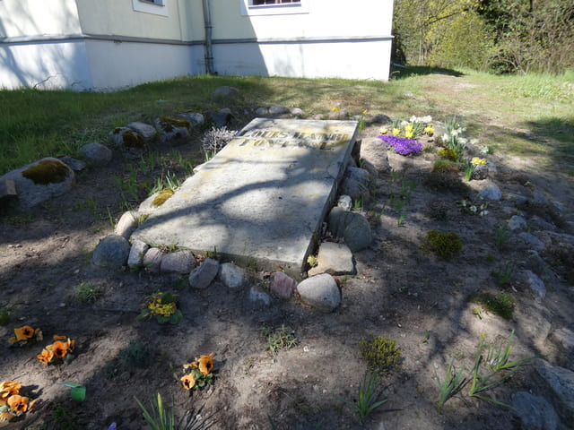 Grabstätte Louis Henri Fontane