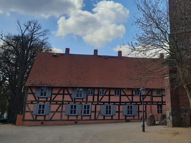 Schloss Liebenberg, Inspektorenhaus