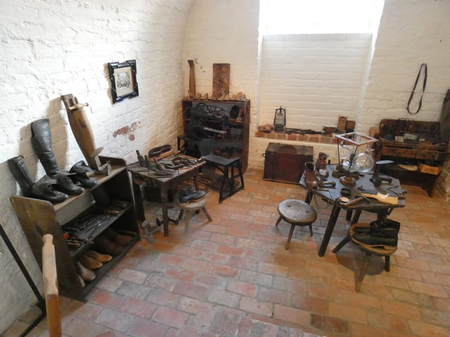 Ostprignitzmuseum in der Bischofsburg: landschaftstypisches Handwerk - Schuhmacherei