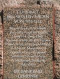 Gedenkstein an die Siedlerfamilien 1931 - 1932 am Gut