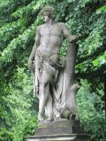 Bacchus, der griechische Gott des Weines, am Bassin im Schlosspark Bacchus, der griechische Gott des Weines, am Bassin im Schlosspark