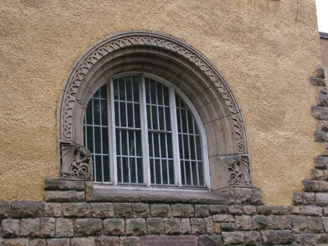 Hakeburg, Fenster