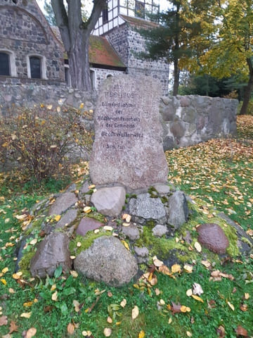 Gedenkstein 750 Jahre Wusterwitz