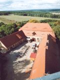 Blick vom Turm in den Innenhof
