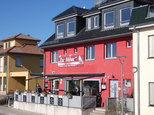 "Zur Möwe"