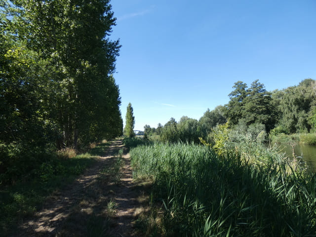 Havelkanal mit Blick zur Brücke bei Paretz