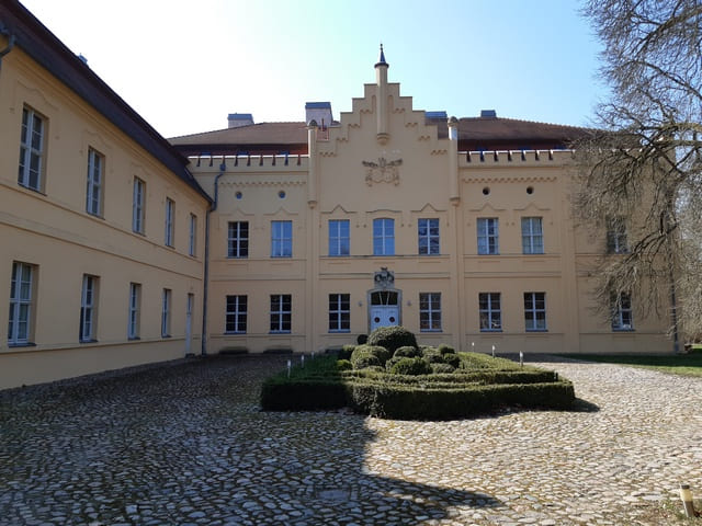 Schloss Nennhausen