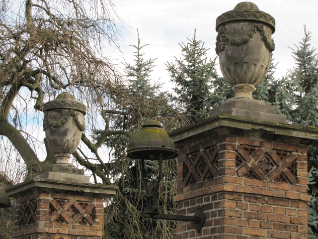 Eingangsportal zum Schloss