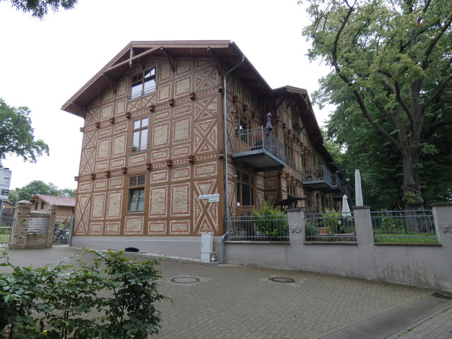 Gebäude Poststraße/Ecke Goetheallee