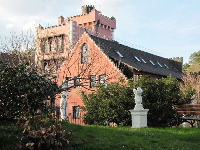 Lakeside Burghotel