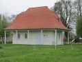 Kleiner Pavillon (Pumpenhaus) vor dem Schloss