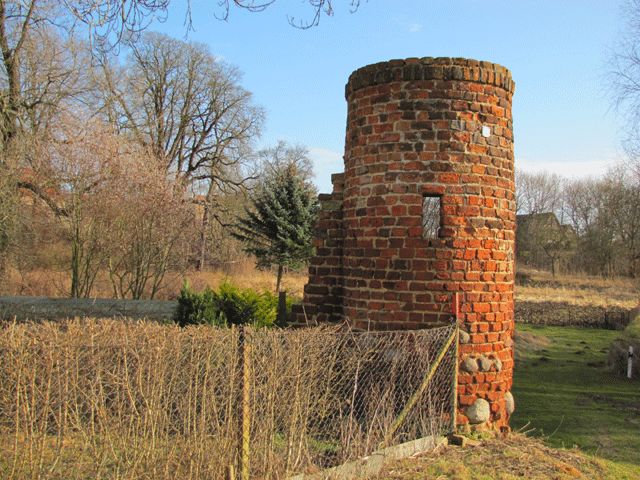 Turmruine der Wasserburg