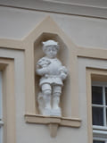 Haus am Markt, Figur an der Fassade