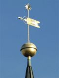 Kirchturmspitze der Pfarrkirche St. Georg