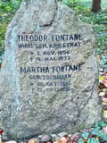 Südwestkirchhof Stahnsdorf, Grabstätte Theodor Henri Fontane jun.<BR />Foto von Ulrich Gießmann