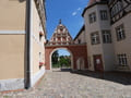 Schloss Wiesenburg, Männekentor