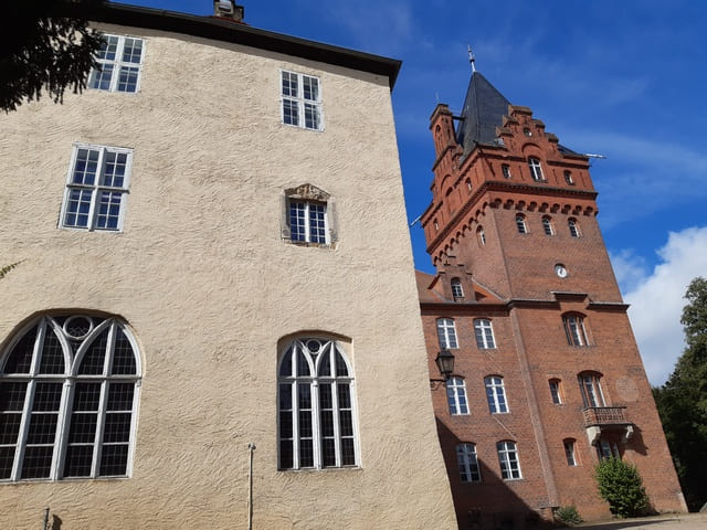 Plattenburg, Palas und neuer Bergfried