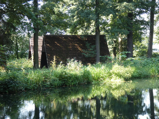 Am Hammergraben zwischen Hüttenwerk Peitz und Maust