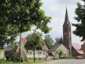 Ortsansicht mit Kirche