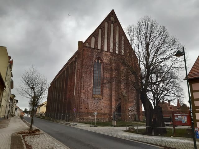 Franziskaner-Klosterkirche Peter und Paul