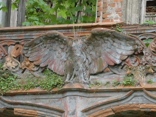 Bauschmuck am Schloss Hohenlandin