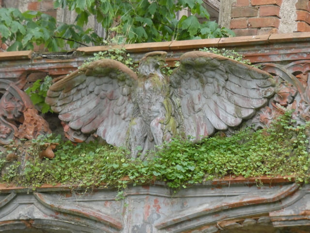 Bauschmuck am Schloss Hohenlandin