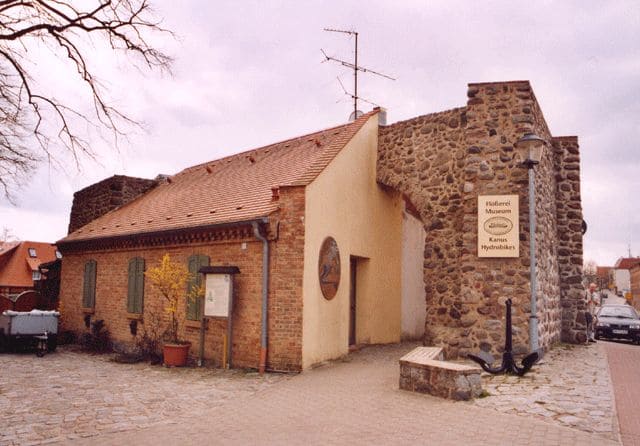 Stargarder Tor mit Flößermuseum